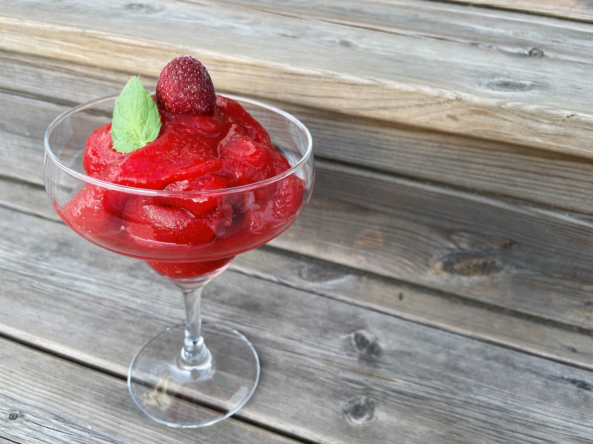 Recept på Frozen Strawberry Daiquiri Lisasrecept.se